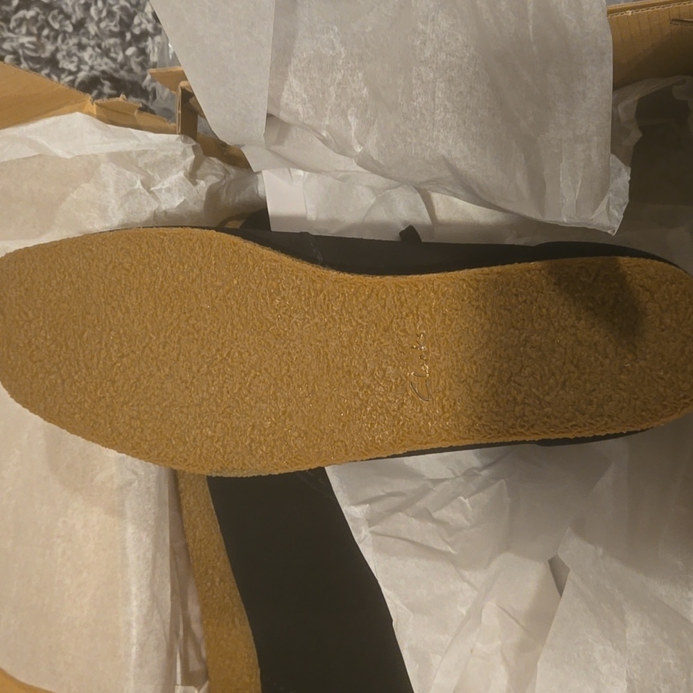 Men's Black Suede Shoes - Picture 7 of 7